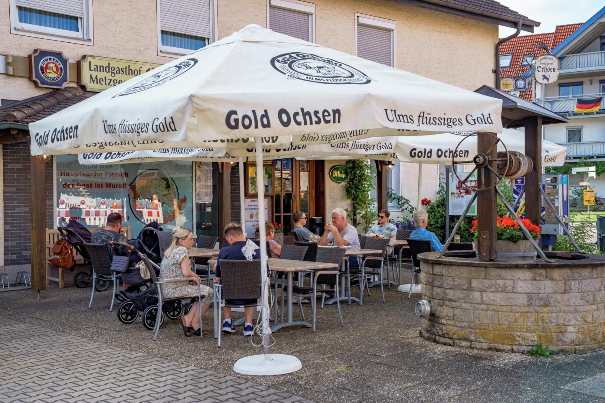 Landgasthof Ochsen Neresheim Exterior foto